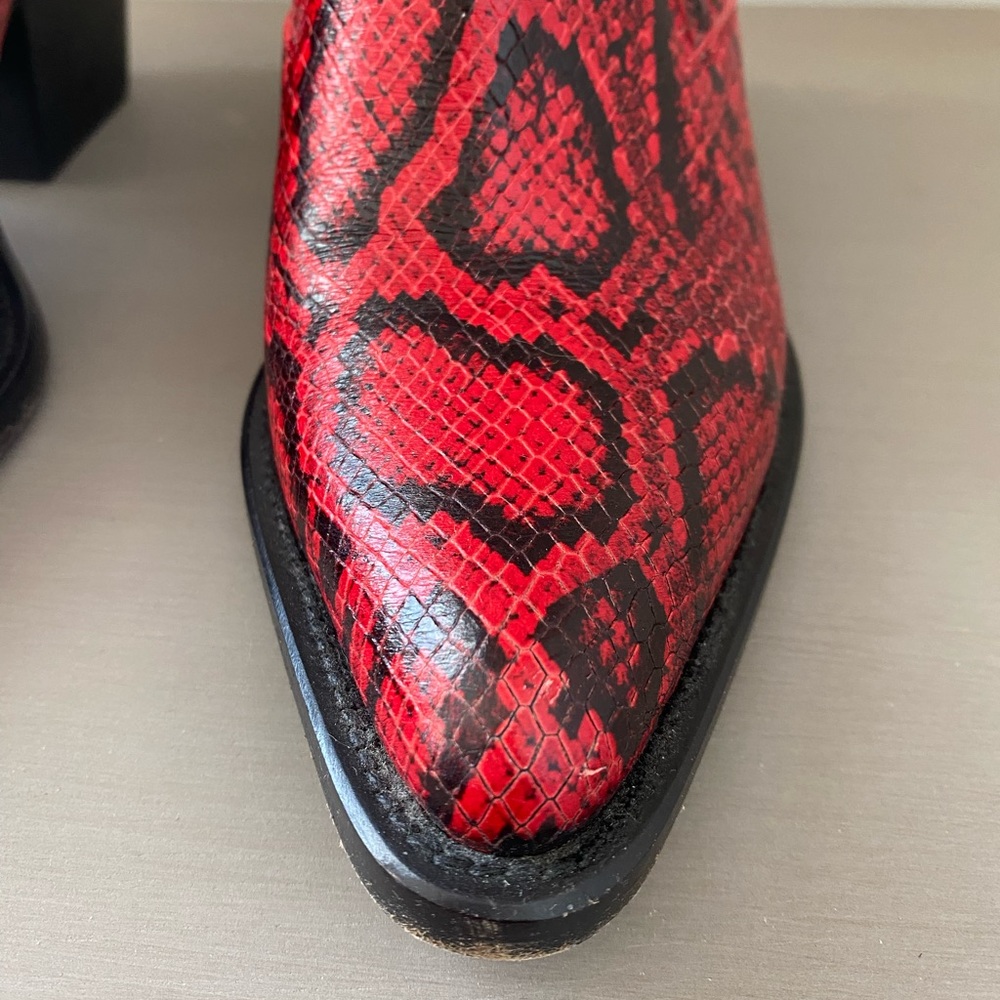 Chloe Rylee Python Print Red Black Ankle Boot Siz… - image 3